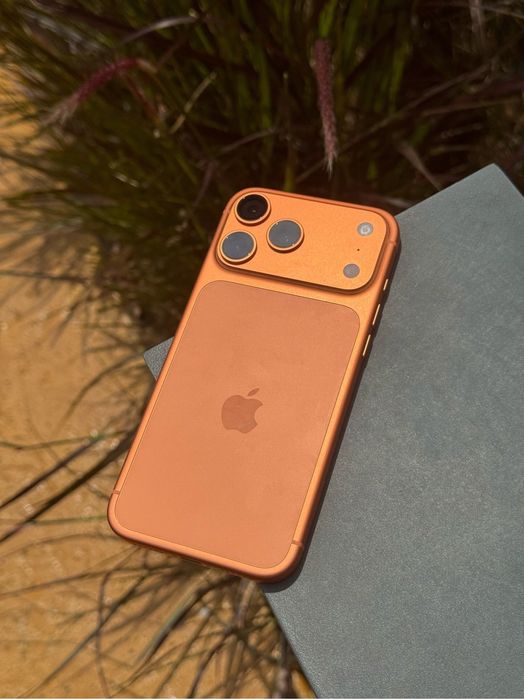 Iphone 17 pro max  ideal srochna