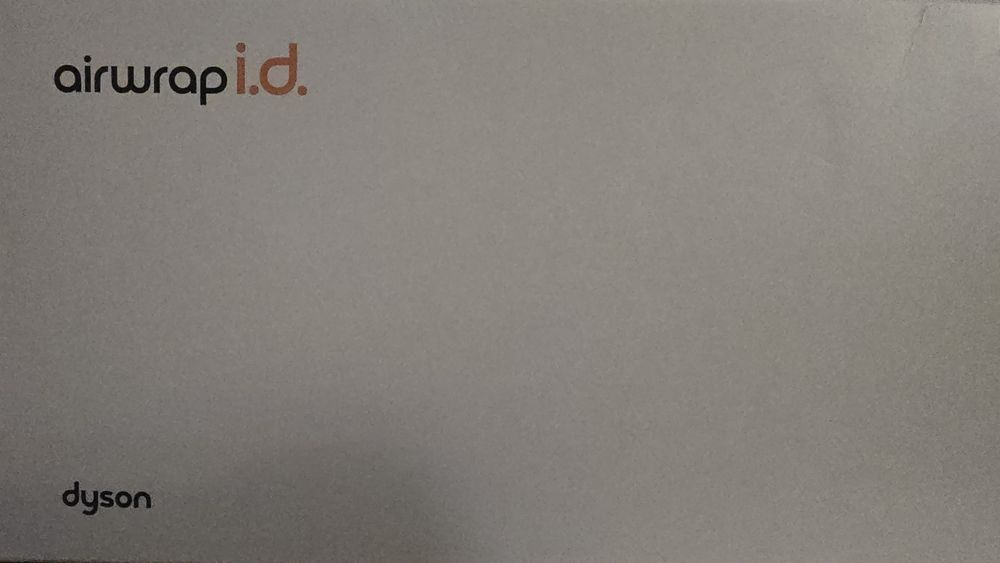 Dyson multistyler airwrap i.d. Model 2025