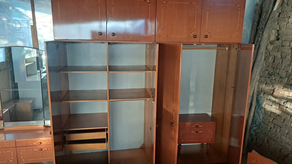 Spalniy garnitur kamplekt