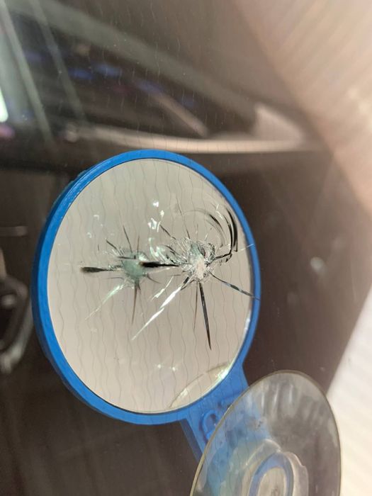 Ремонт лобовых/Ремонт авто стекол