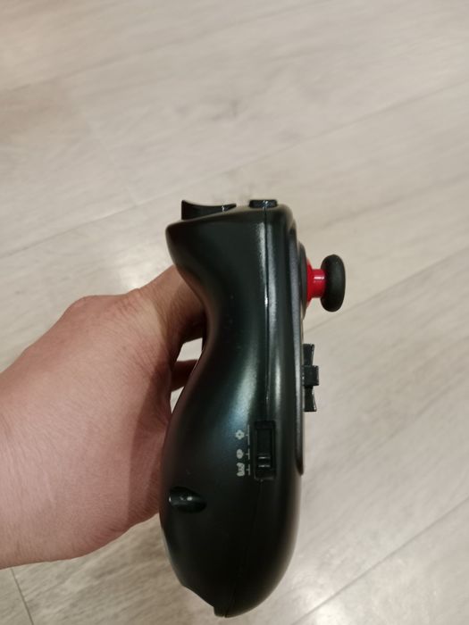 Продам игровой джойстик