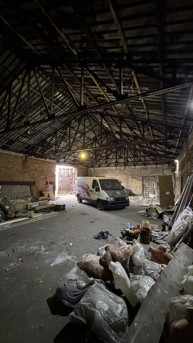 Сдаётся холодное помещение-200м2