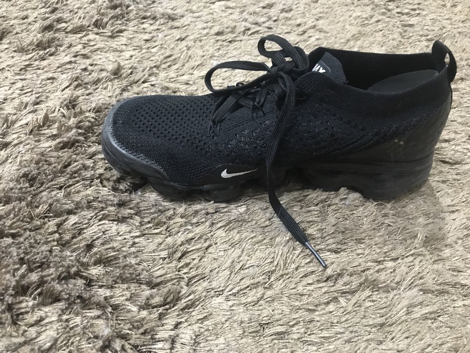 Брендовые кроссовки