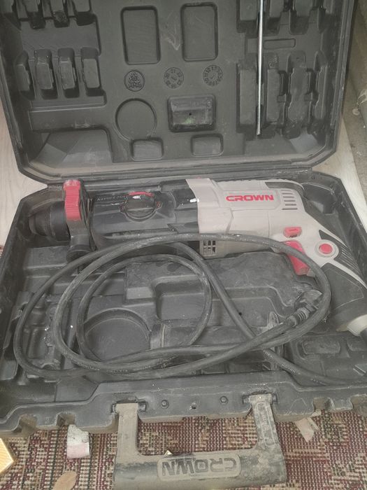 Продам перфоратор