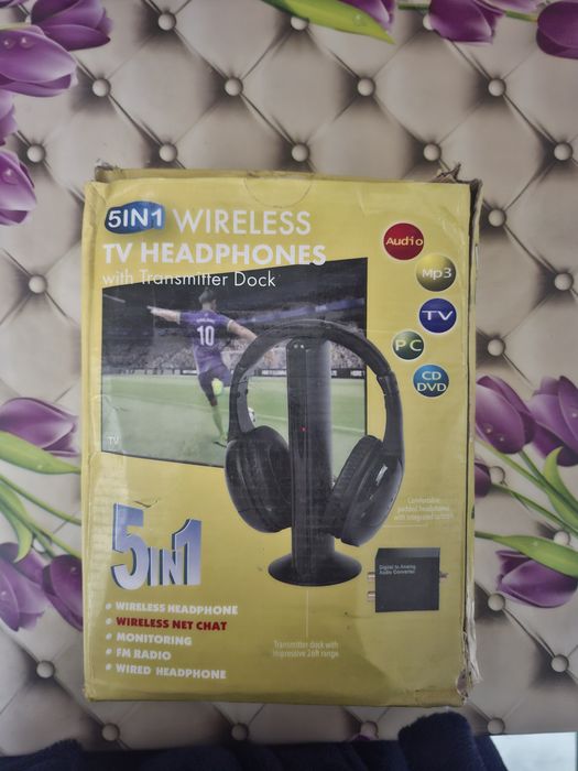 Vând căști wireless pentru TV – 5 în 1
