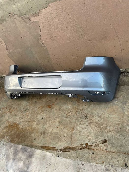 Bară spate Volkswagen Golf 6 Sedan 2009–2013 – originală, culoare gr