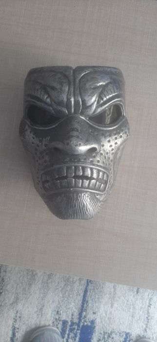 Masca Nemuritorii film 300