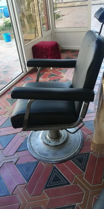 Парикмахерской кресло