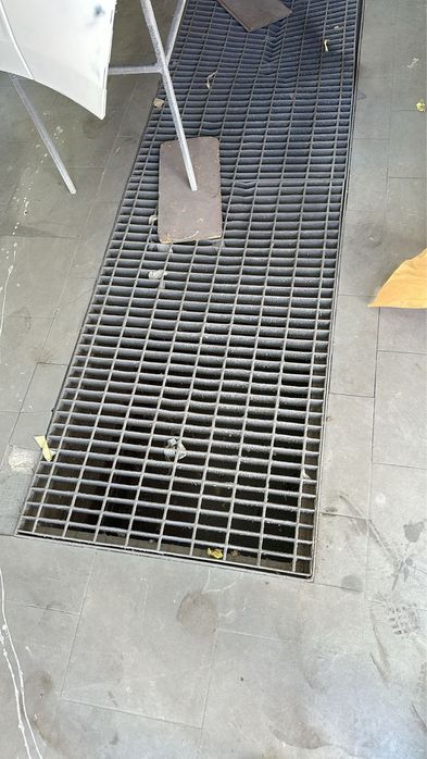 Gratare metalice zincate