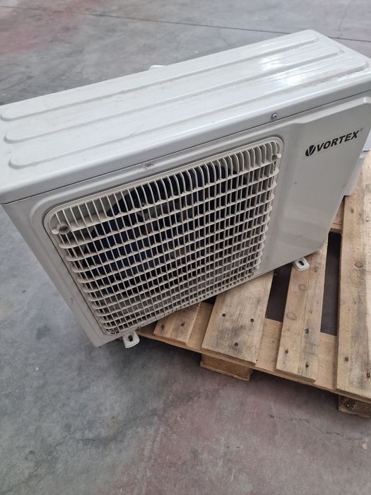 Aer conditionat 12000 BTU  Fara telecomanda si fara freon