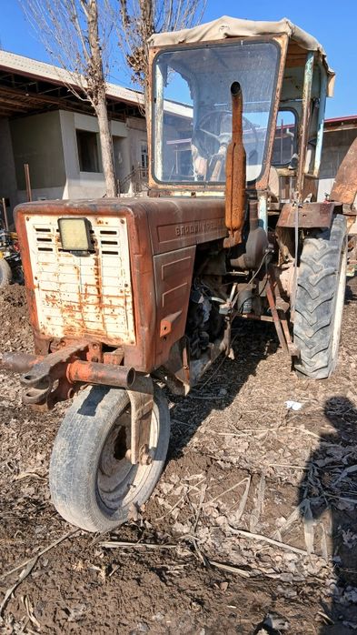 Traktor t25 sotiladi