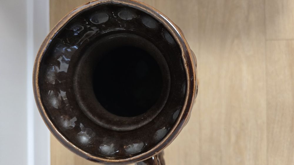 Ваза за цветя - кафява