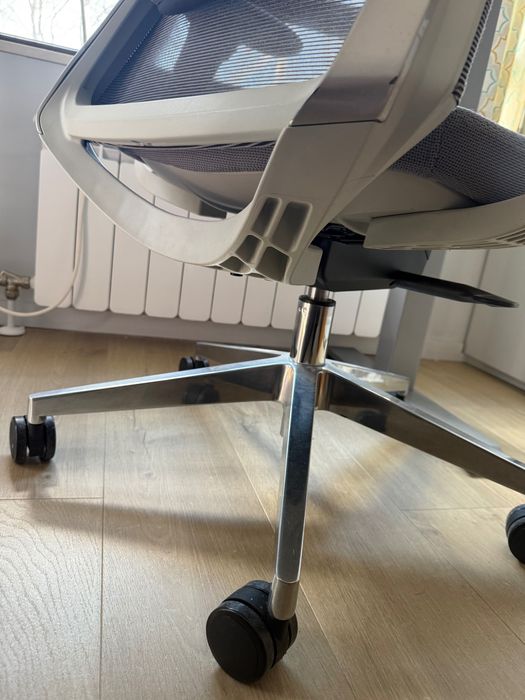 Ергономичен стол