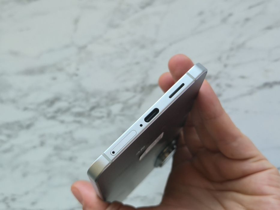 Vand Samsung S25 edge 256gb