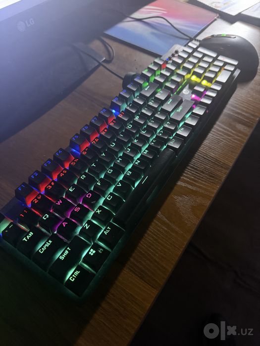 Gaming keyboard oyin mexanik klaviaturasi