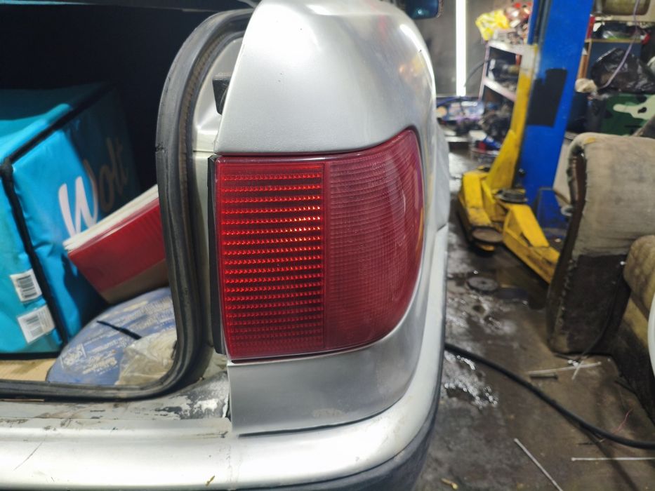 Задние Ауди 80 б4