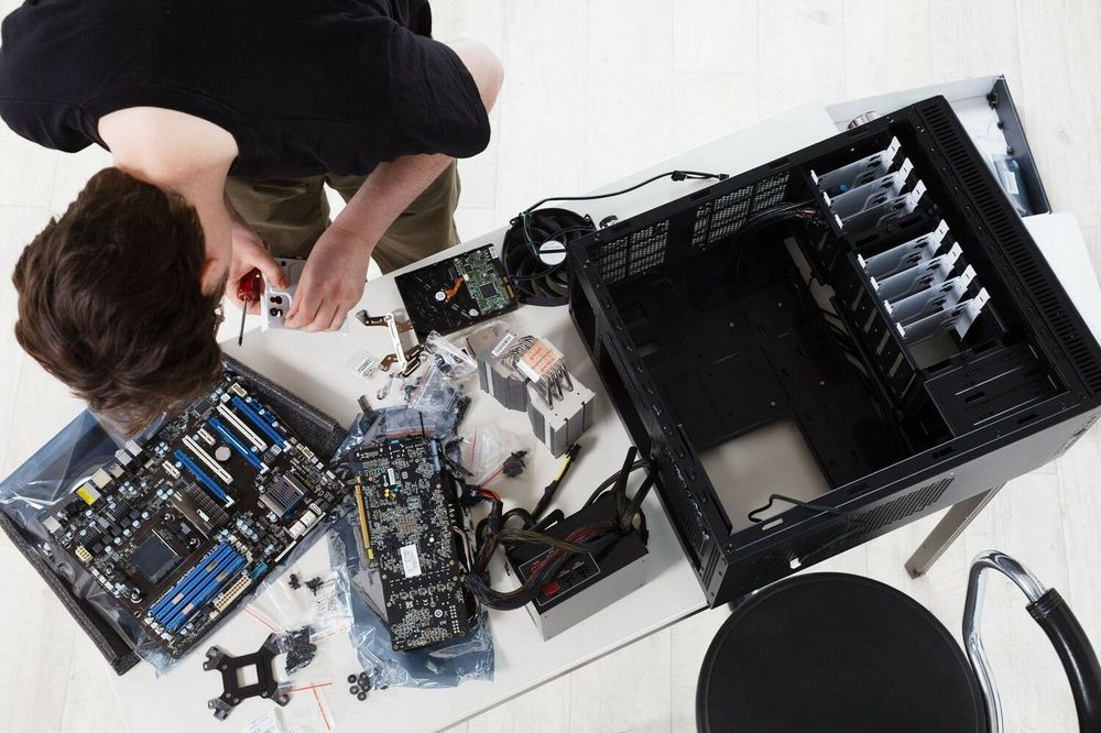 Соберу компьютер, установлю виндовс/программы/игры/драйвера.