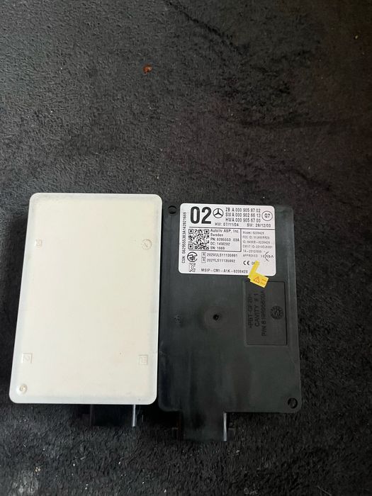 Радар сензор Мерцедес