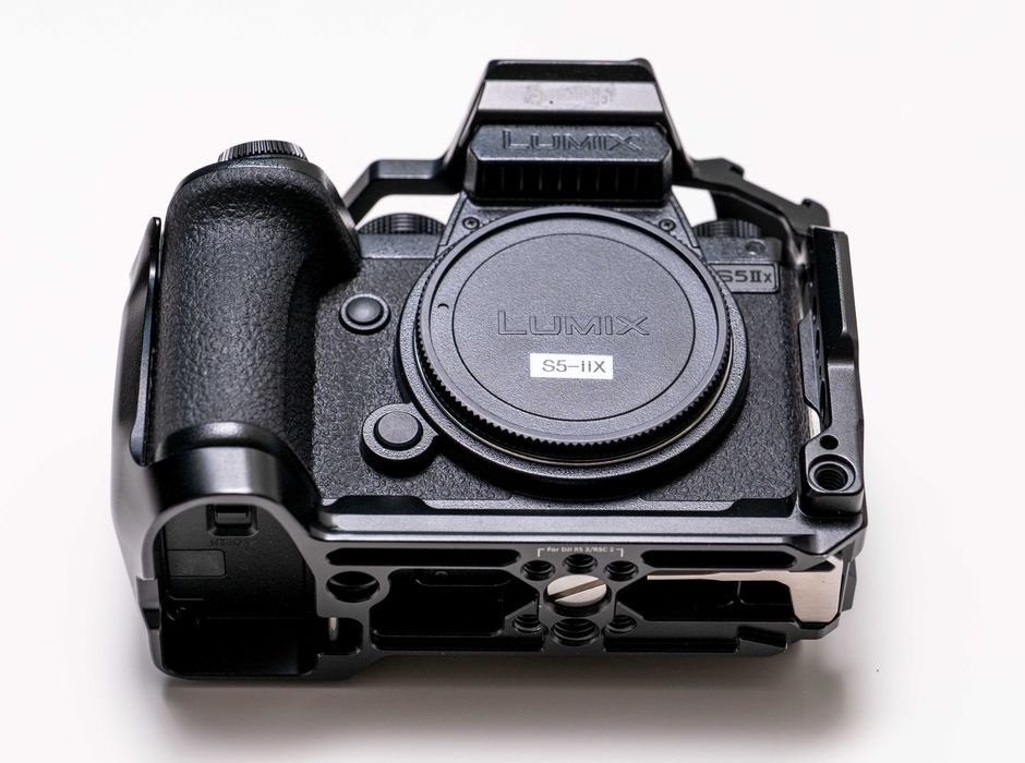 Panasonic Lumix S5II X  + Small Rig cage + 24mm + 35mm f1.8