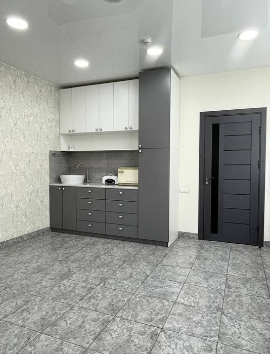 Яккасарайский рн Нежилое помещение Центр 113 м2  Бабура