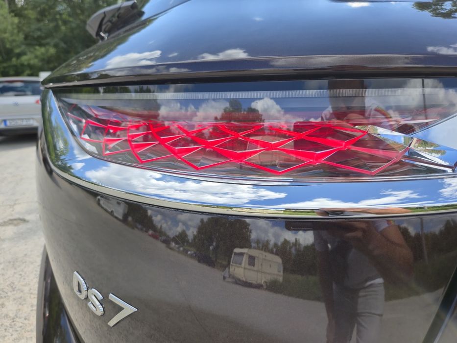 DS 7 Crossback 1.6 PureTech 225 CP – Full Option – Night Vision – Suspensie Activă – Germania