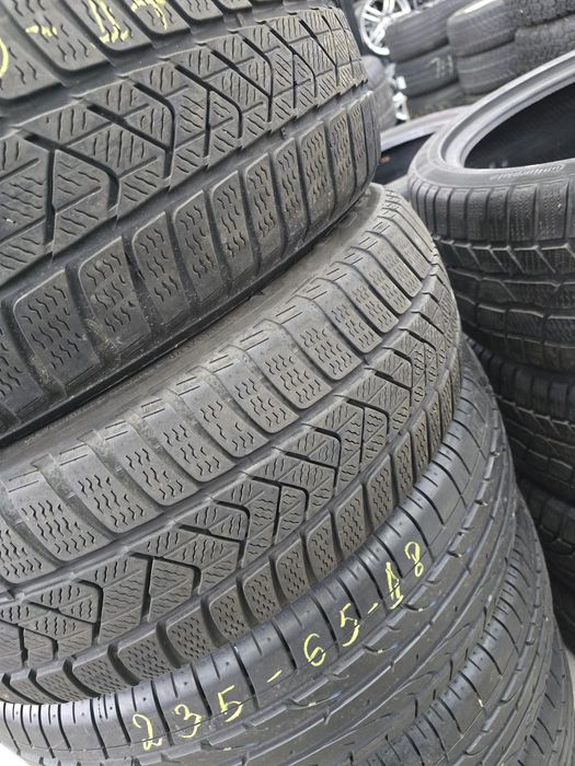 2 Броя 205/60/17 Pirelli 5mm