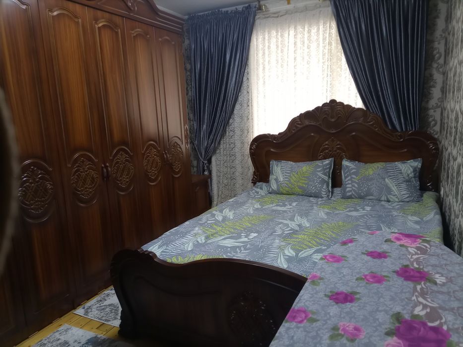 Здравствуйте. Сдается в Ал Хоразмий зади 51 школы 3 комнатная квартира