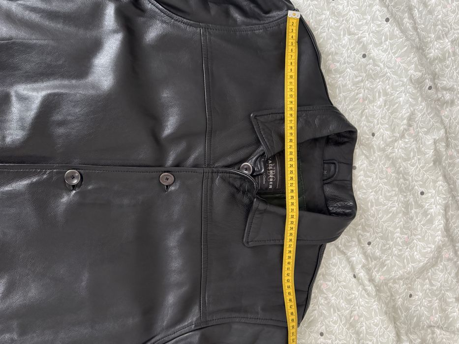 Geaca de piele vintage