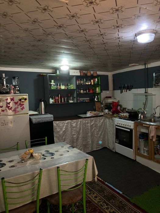 Продаю дом,ховли 2.5 сот.5комнат,2 санузла.