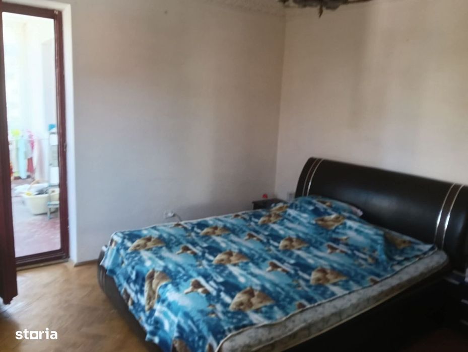 Apartament 4 camere/ Calimanesti / Etaj 2 /
