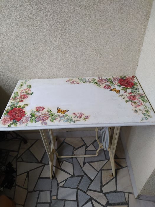 Стойка (крака) от шевна машина