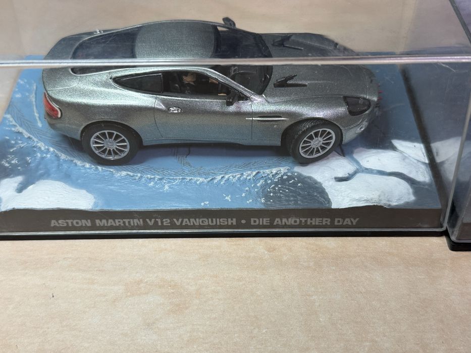 Masinute de colectie  scala 1:43