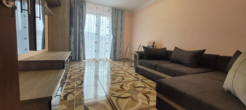 Apartament 2 camere decomandat in Onesti .