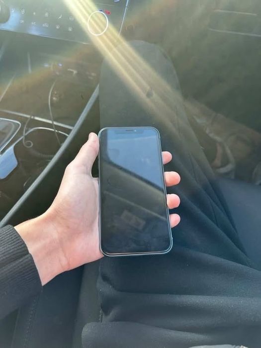 Продам или обменяю iPhone xr
