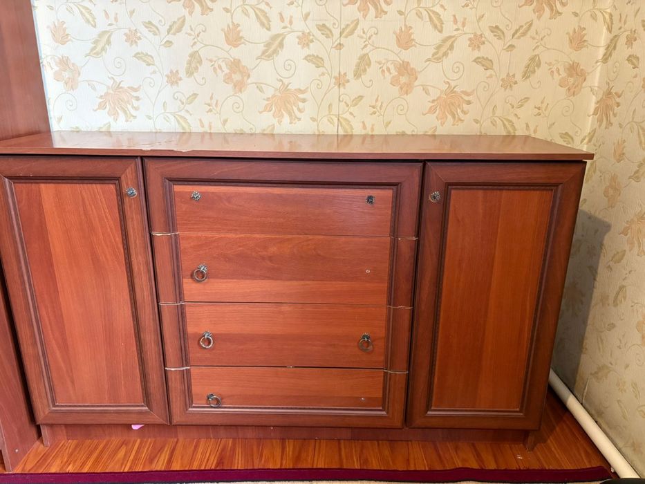 Спальный гарнитур