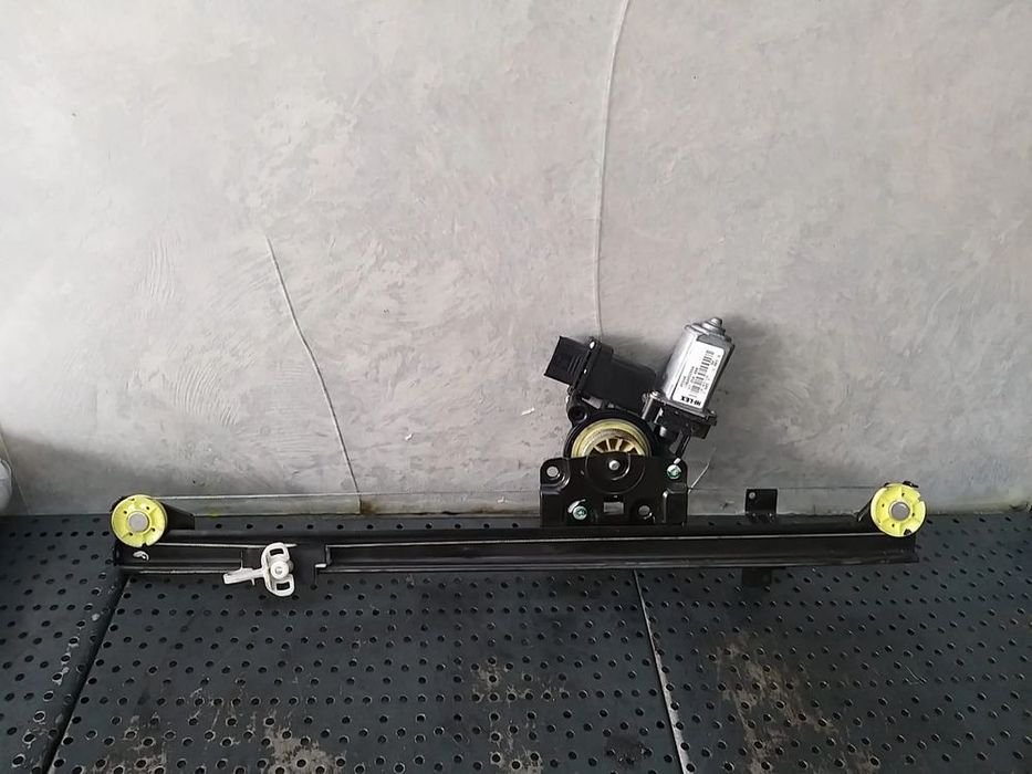 Macara geam electric cu motoras stanga fata fiat ducato 250 1368922080 37250000