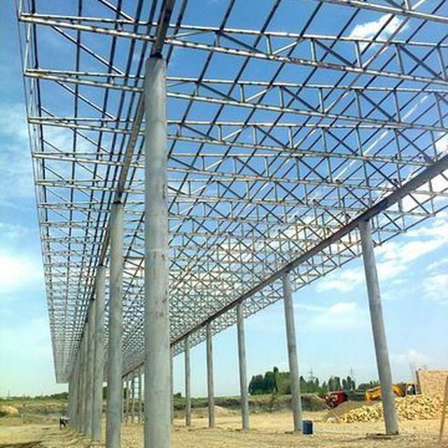 Kanteyner temirdan toyxona tom naves