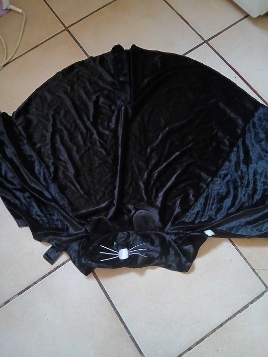 Vand costume serbare copii 116 cm ( 5-6 ani)