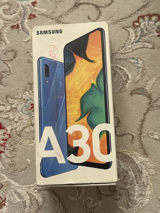 Продам коробка от самсунг а30