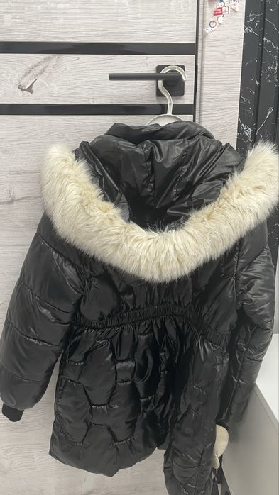 Продам зимнюю куртку