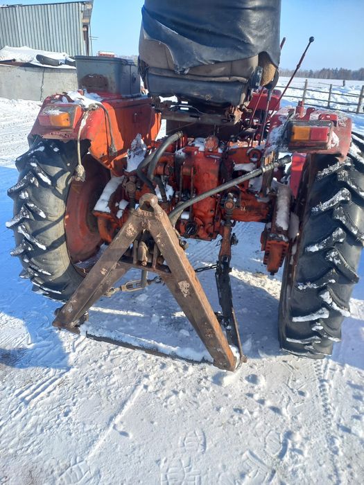 Продам трактор на ходу