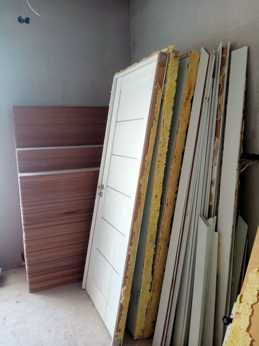 Дверь и ламинат 10/50