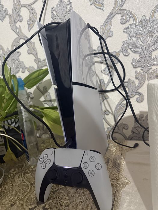 Playstation 5 slim 1 Tb