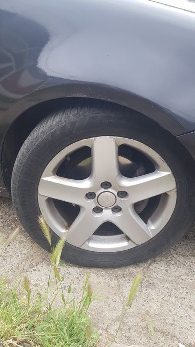 Vand jenti R17,Volkswagen Golf 5