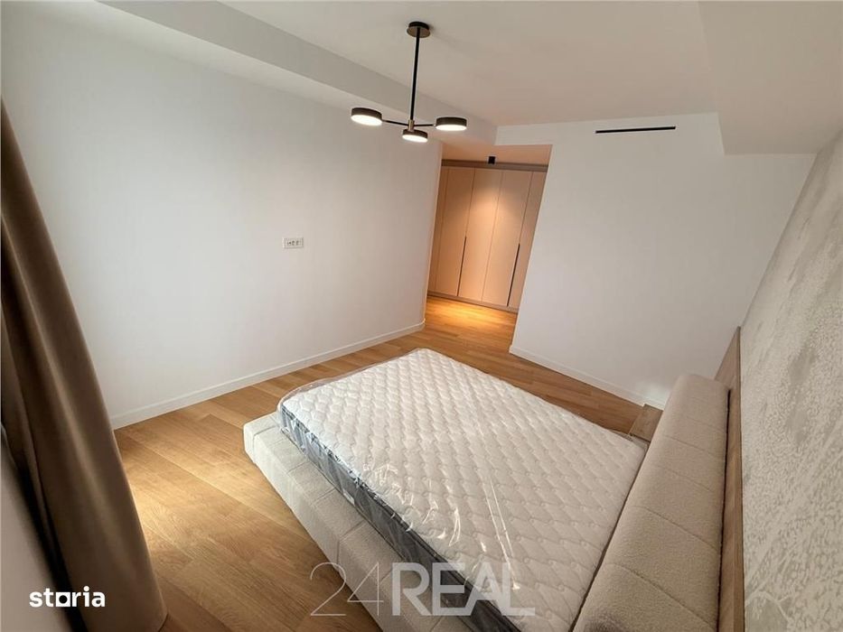 Apartament 4 camere, superb Pipera, cladire exclusivista, 250mp curte