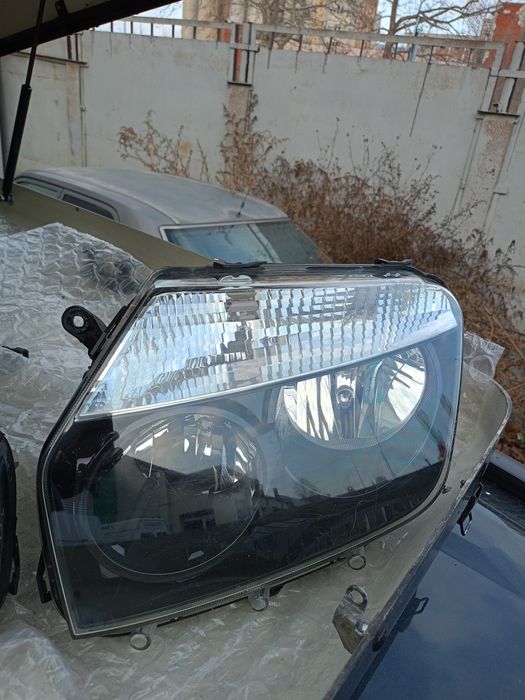 Фарове да Dacia Duster 2010-2013