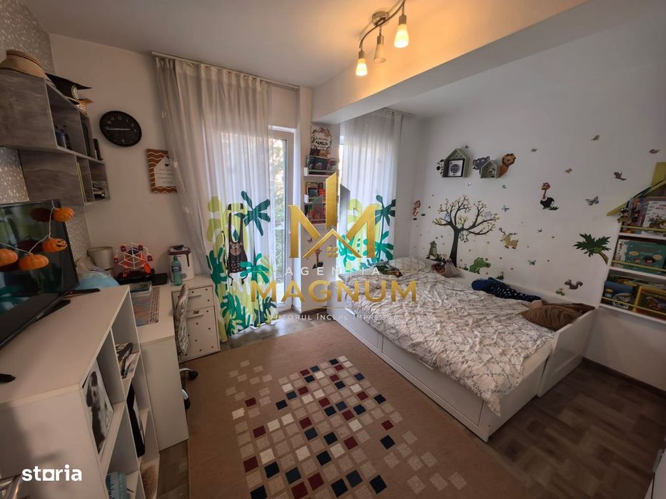 COMISION 0% Apartament cu 3 camere, intrare privată + loc de parcare