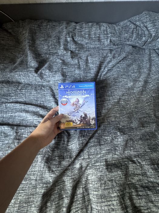 Диски playstation 4 и xbox 360
