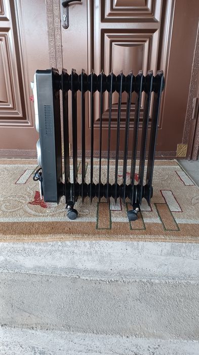 Продаётся обогрватель 13секция в отличном состояние