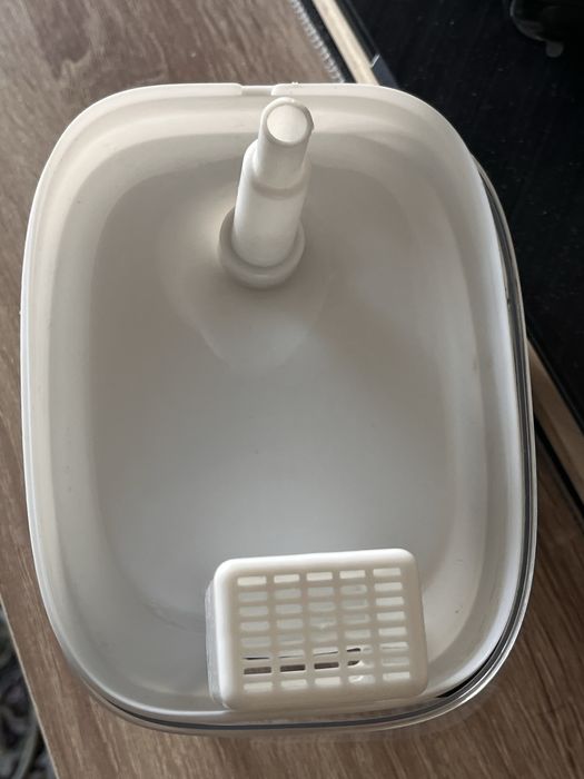 Продам автопоилку (фонтан)